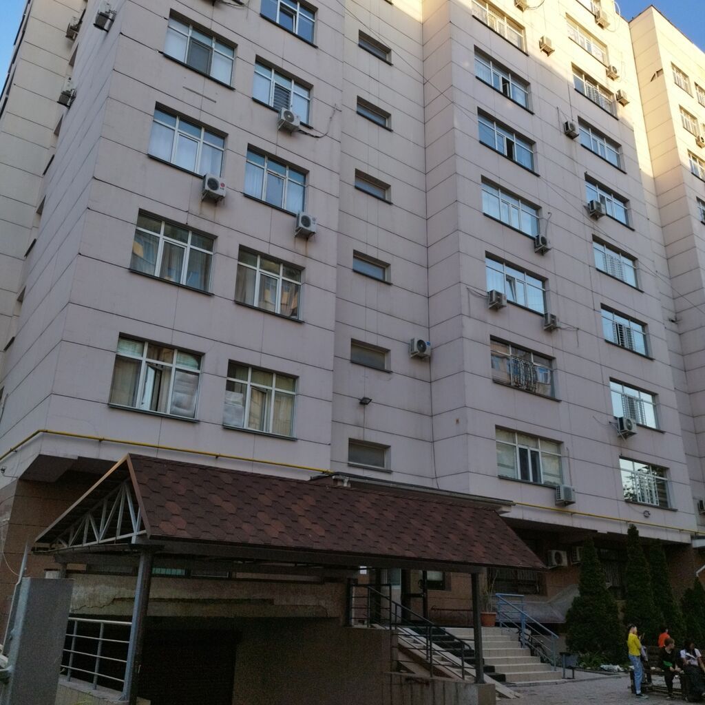 3 комнаты, 115 м², 7 мкр Элитка, 7 этаж, Дизайнерский ремонт: фото 1