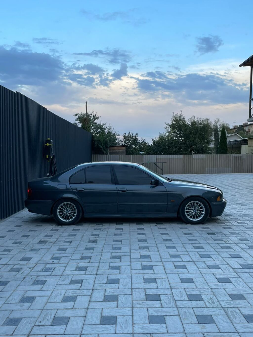 BMW 525: 2000 г., 2.5 л, Автомат, Бензин, Седан: фото 3