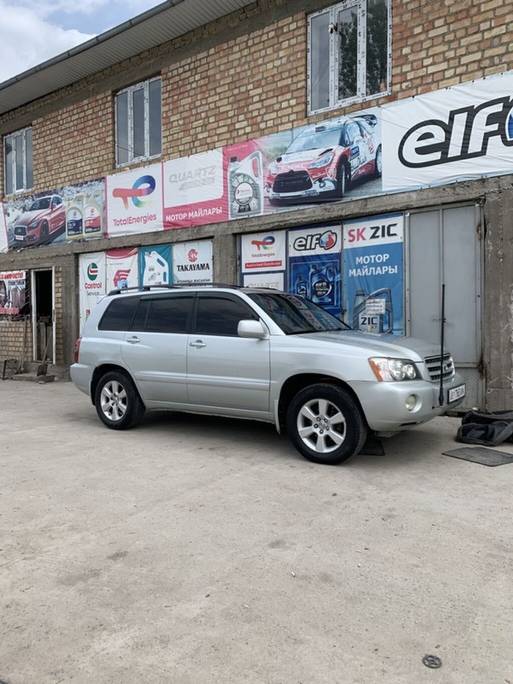 Toyota Highlander: 2002 г., Автомат, Газ, Кроссовер: фото 3