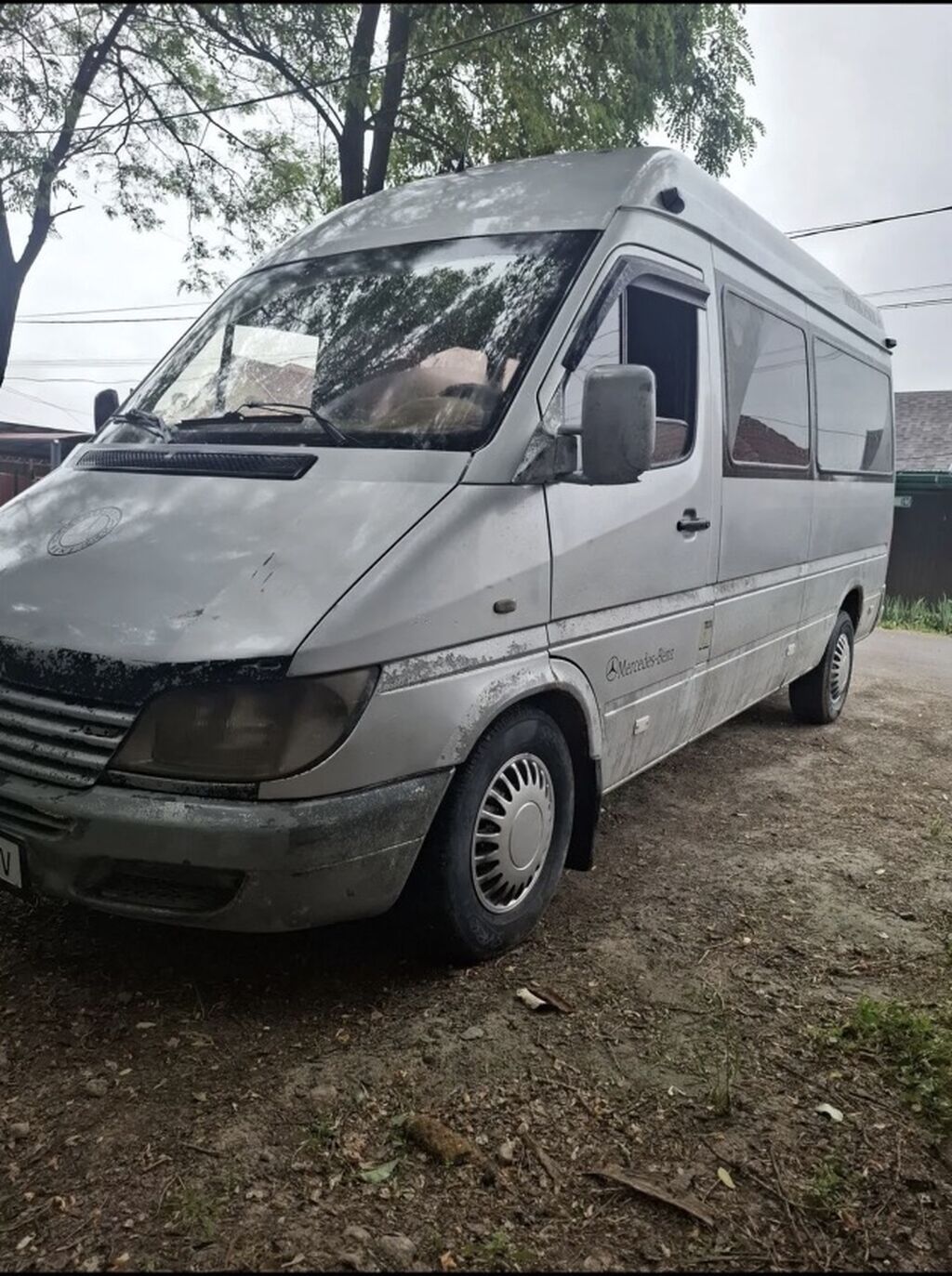 Mercedes-Benz Спринтер: 2001 г., 2.2 л, Механика, Дизель, Бус: фото 3