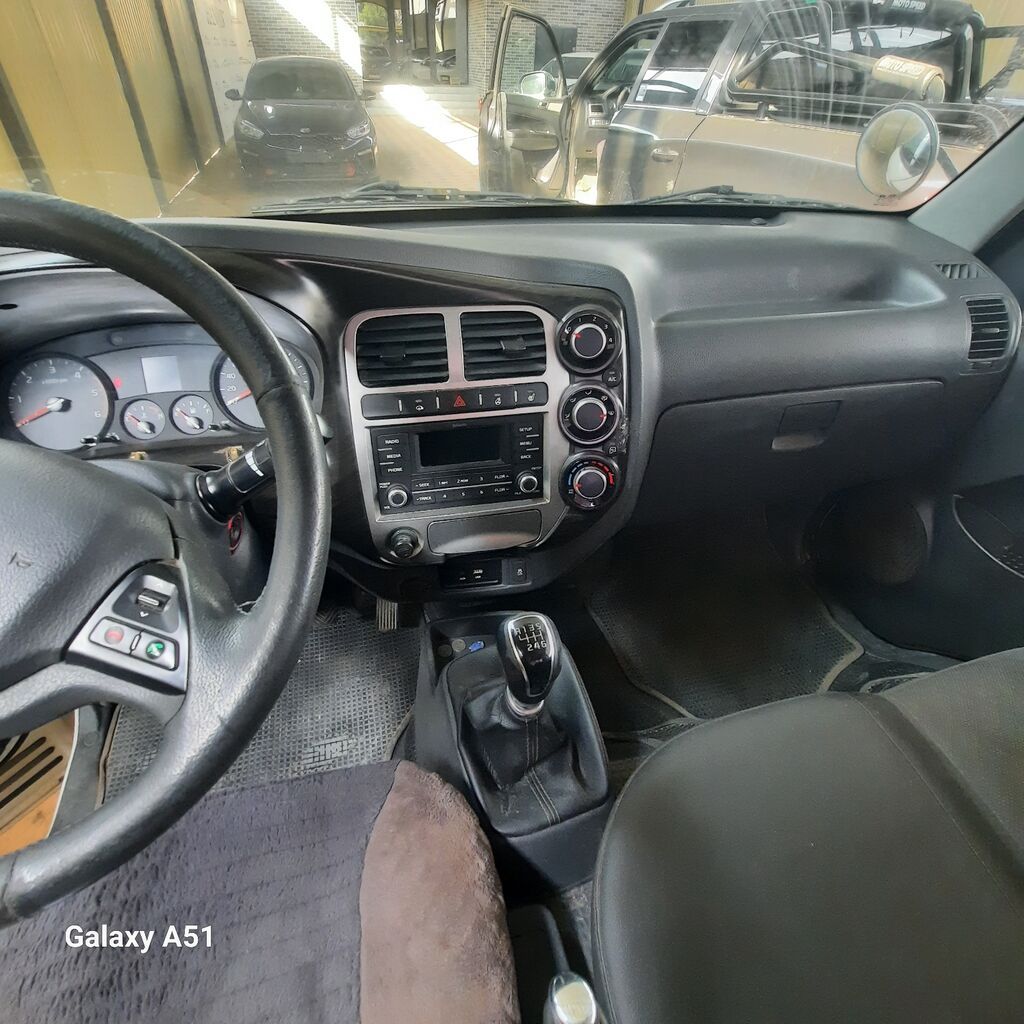 Продаю Kia Bongo III 2019 год Длинный борт, 1,5 тонна Пробег: 97,509: фото 5