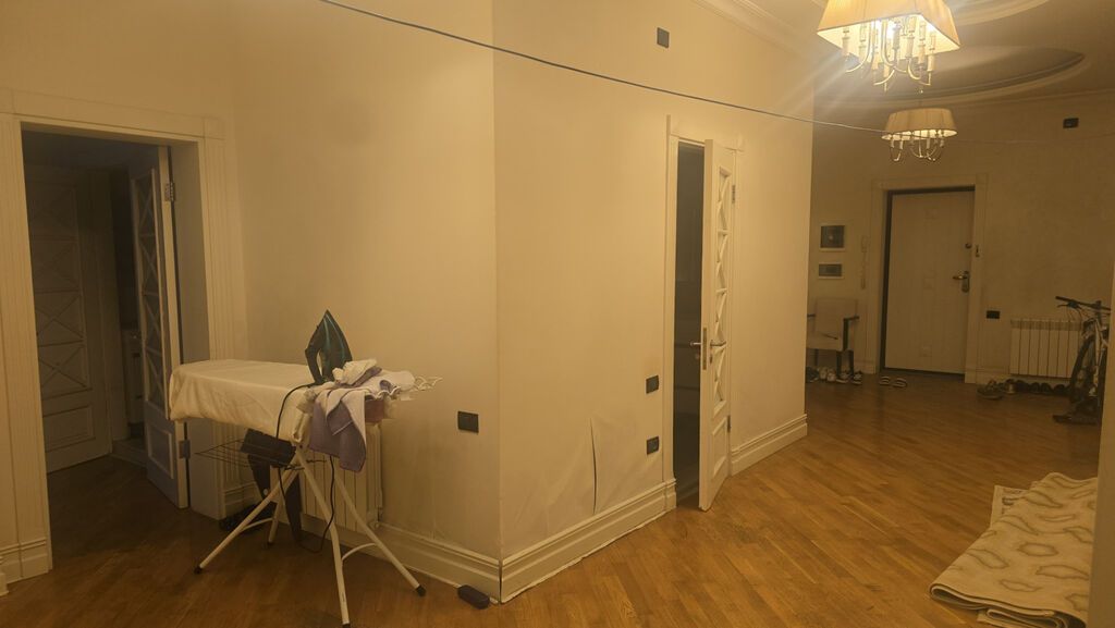 4 otaqlı, Yeni tikili, 177 kv. m