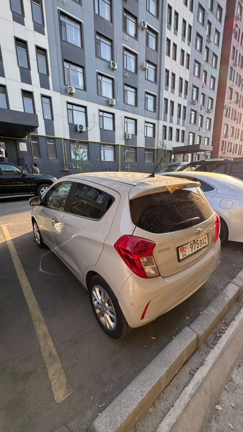 Chevrolet Spark: 2018 г., 0.1 л, Автомат, Бензин, Хэтчбэк: фото 4
