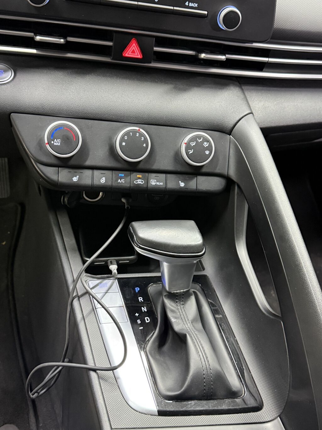 Hyundai Avante: 2020 г., 1.6 л, Автомат, Бензин, Седан: фото 6