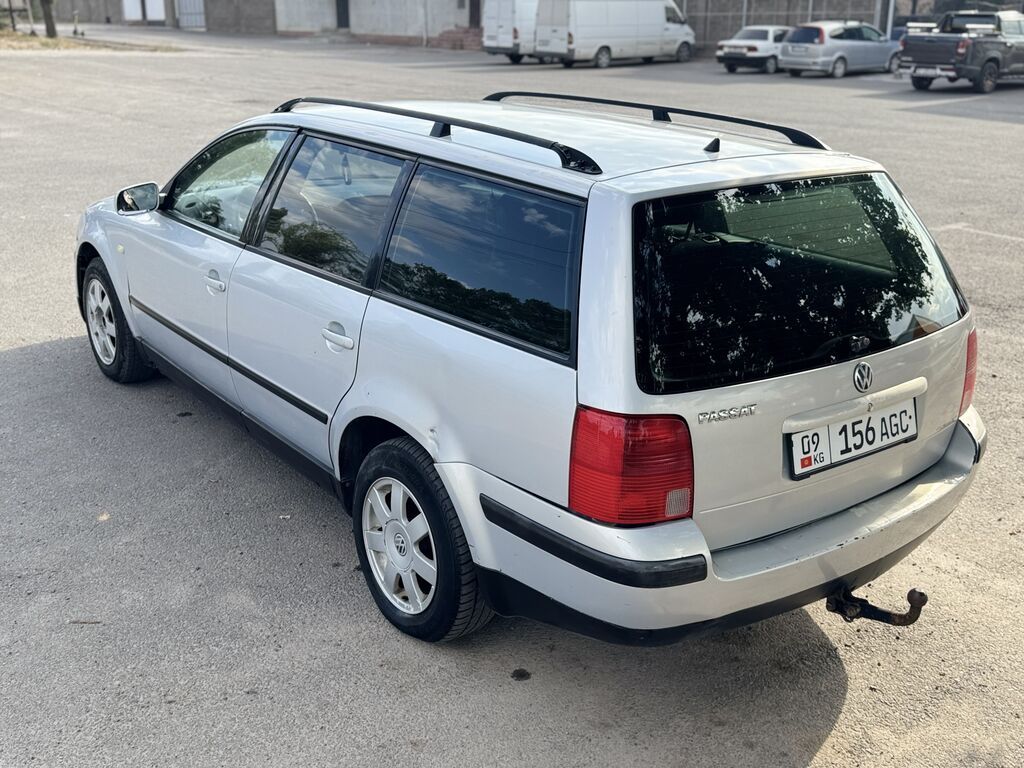 Volkswagen Passat: 2000 г., 1.6 л, Механика, Бензин, Универсал: фото 3