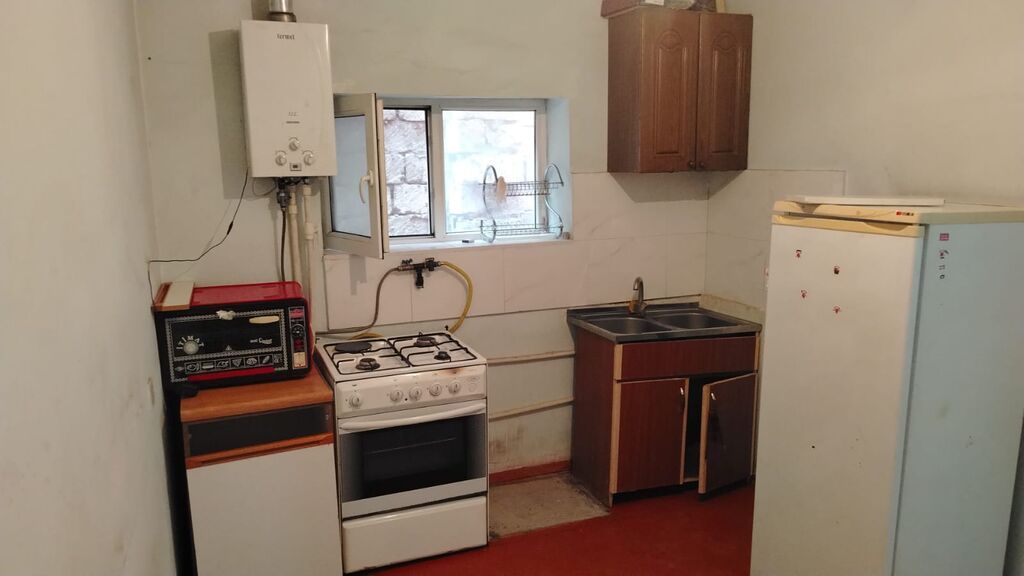1 otaqlı, 42 kv. m