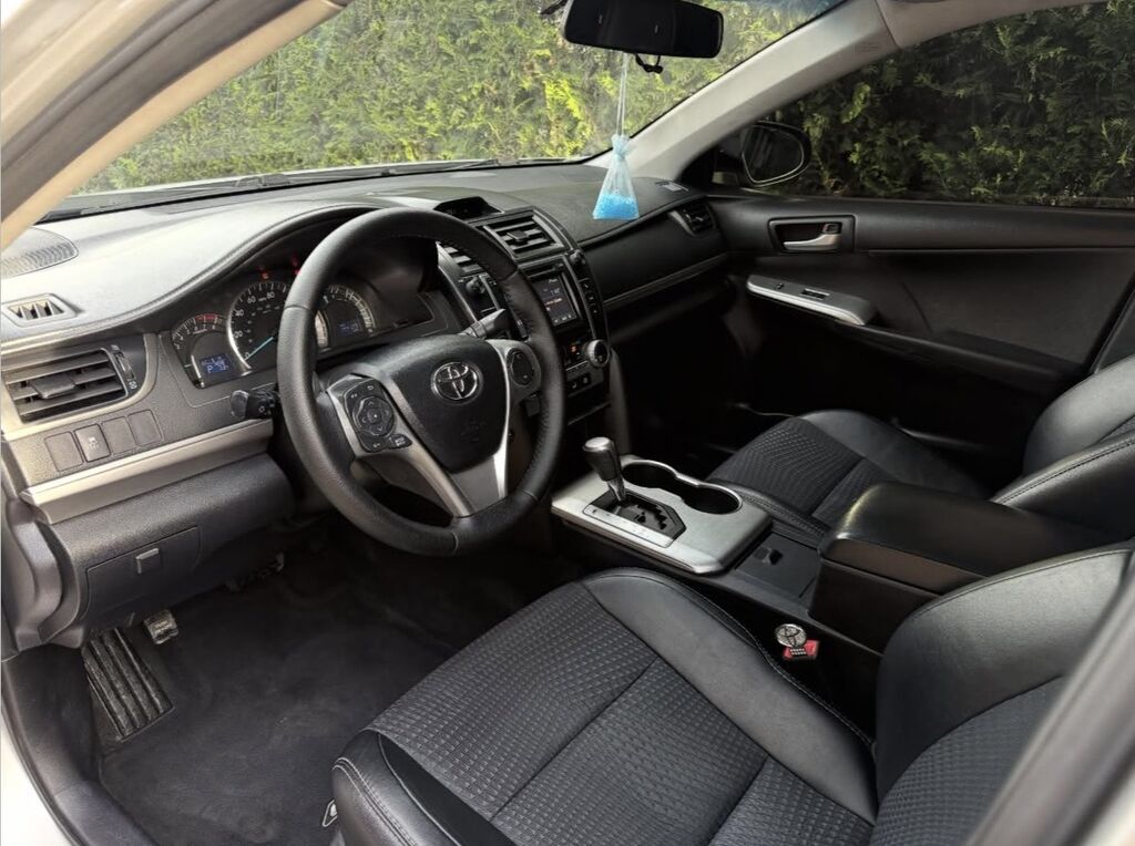 Toyota Camry: 2012 г., 2.5 л, Автомат, Бензин, Седан: фото 5