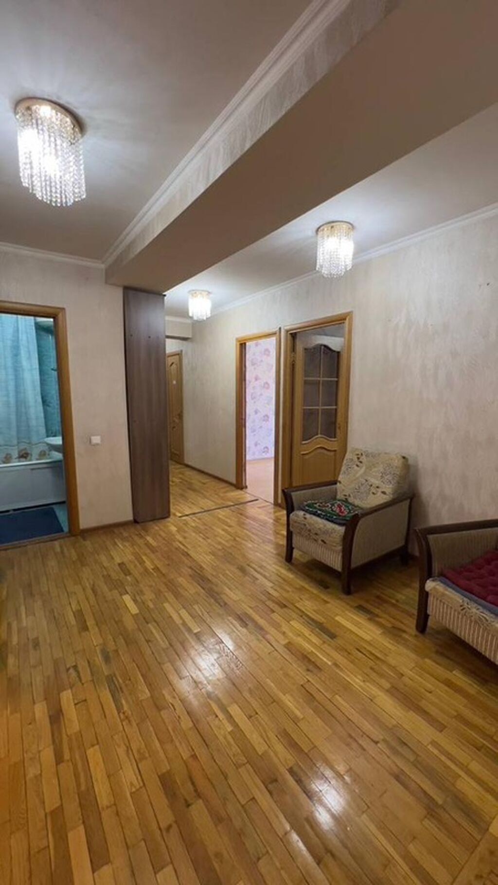 3 комнаты, 93 м², Бишкек Парк ТРЦ Индивидуалка, 4 этаж, Косметический ремонт: фото 2