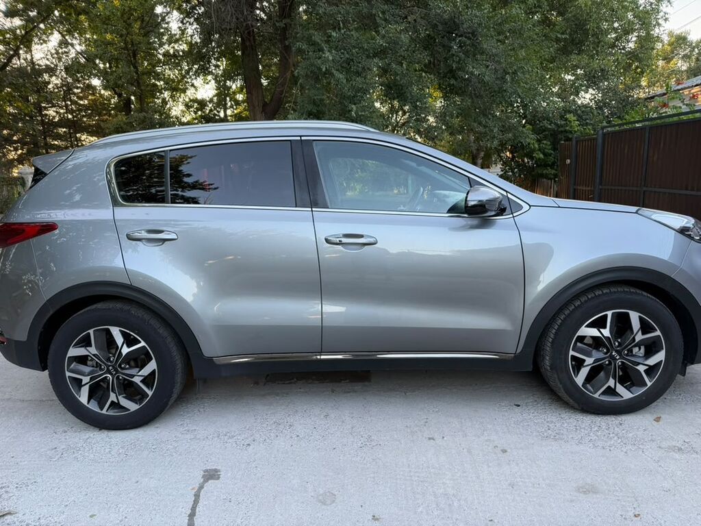 Kia Sportage: 2018 г., 2 л, Автомат, Дизель, Кроссовер: фото 2