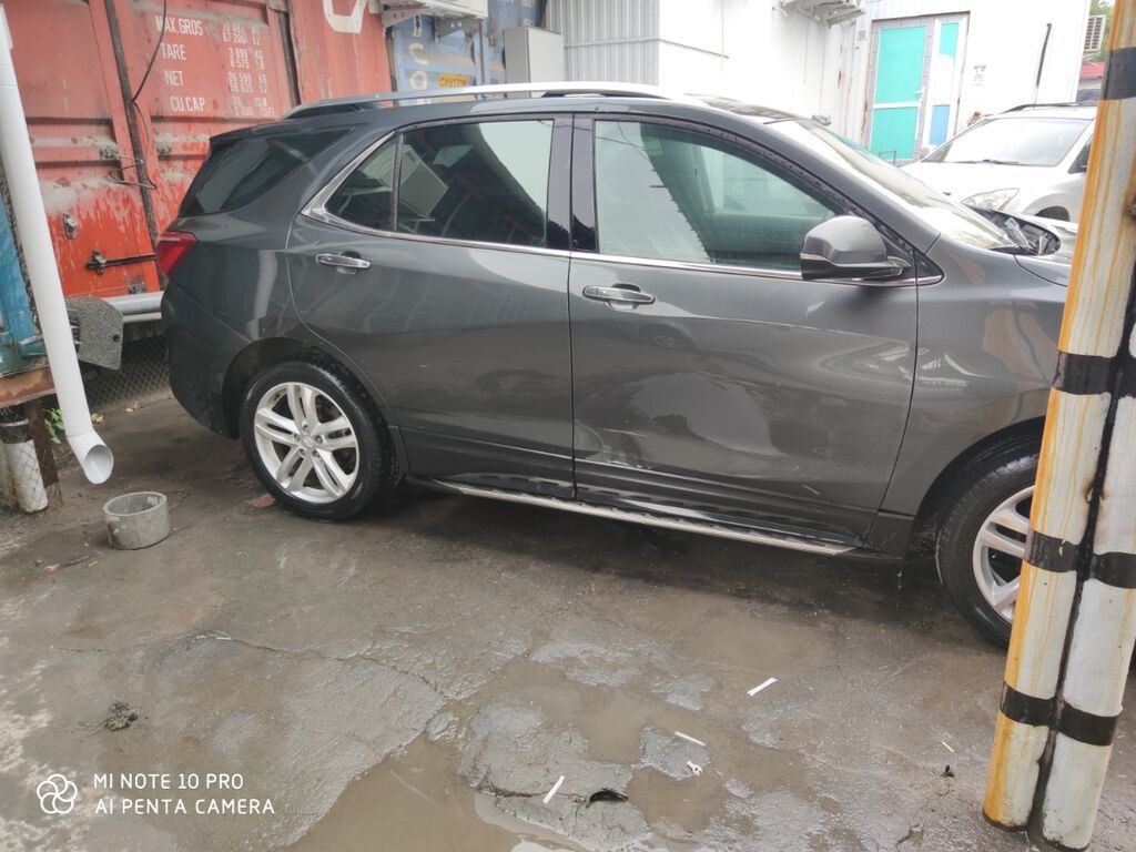 Chevrolet Equinox: 2018 г., 1.6 л, Автомат, Дизель, Кроссовер: фото 3