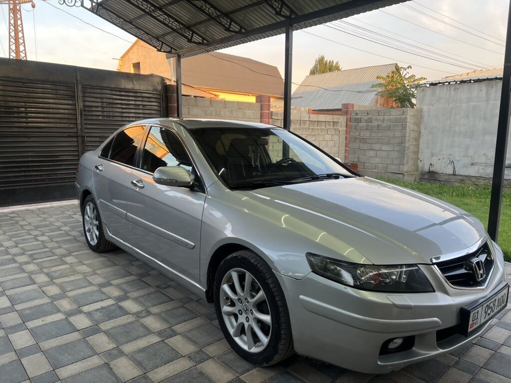Honda Accord: 2004 г., 2.4 л, Автомат, Бензин, Седан: фото 3