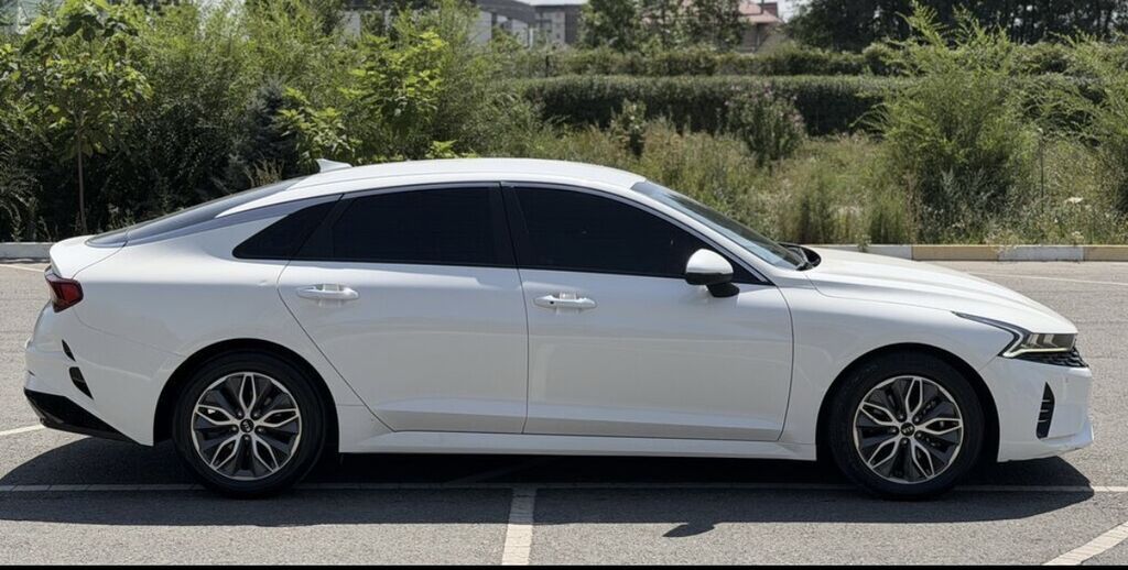 Kia K5: 2020 г., 2 л, Гибрид, Седан: фото 6