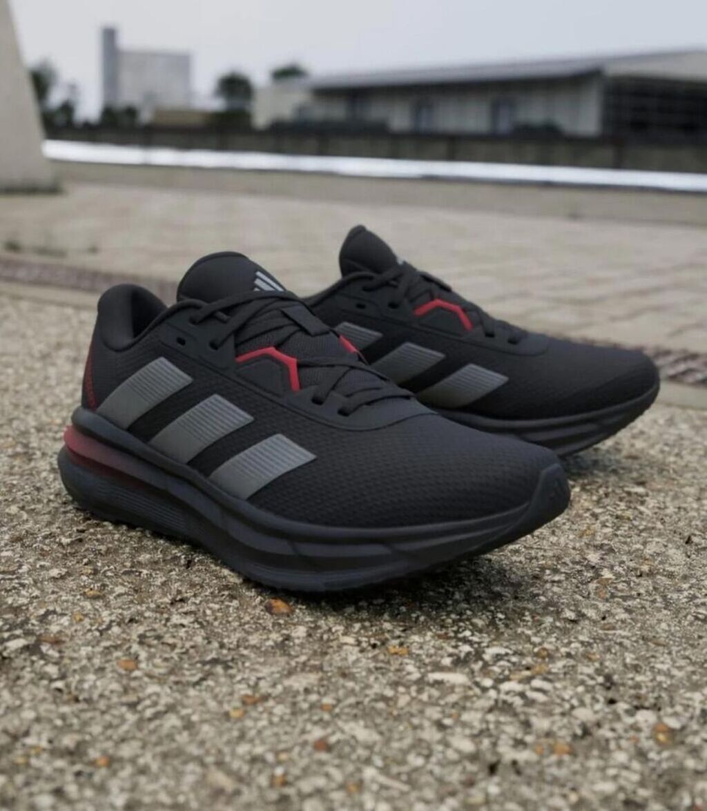 Мужские кроссовки, 44, Adidas, Новый, цвет - Черный: фото 2