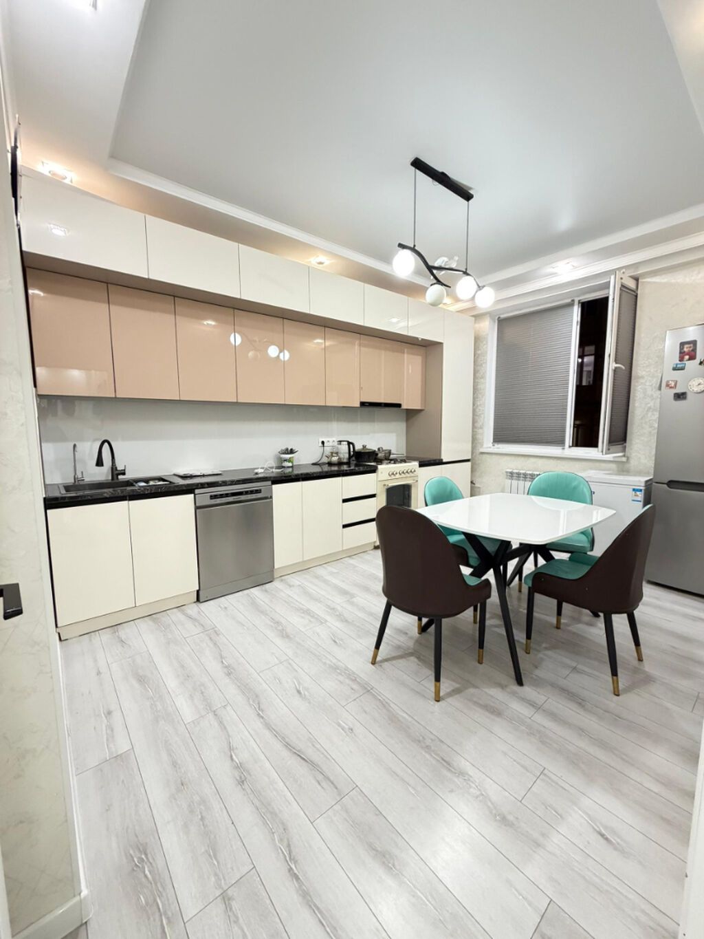 3 комнаты, 84 м², Кок-Жар мкр Элитка, 8 этаж, Дизайнерский ремонт: фото 3