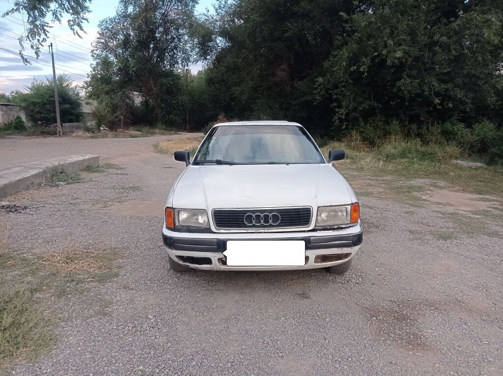 Audi 80: 1992 г., 2 л, Механика: фото 2