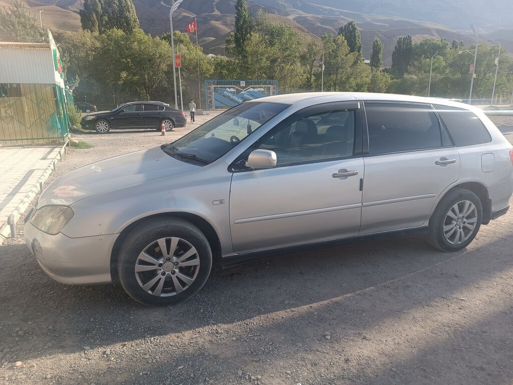 Honda Orthia: 2002 г., 2.3 л, Автомат, Бензин, Универсал: фото 3