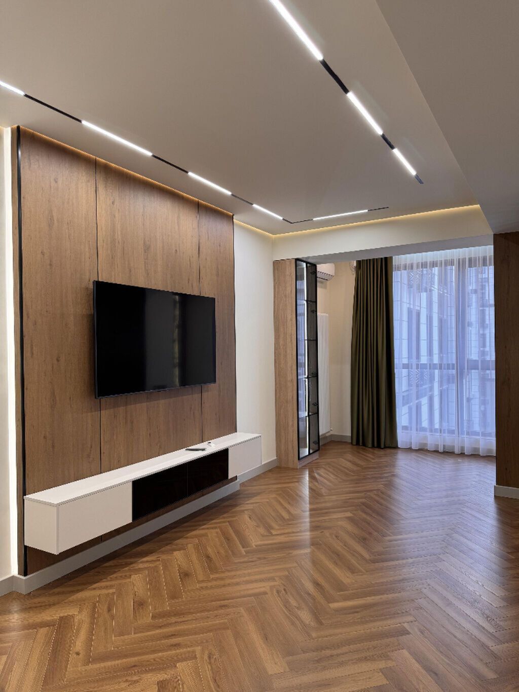 3 комнаты, 107 м², Асанбай мкр Элитка, 11 этаж, Евроремонт: фото 2