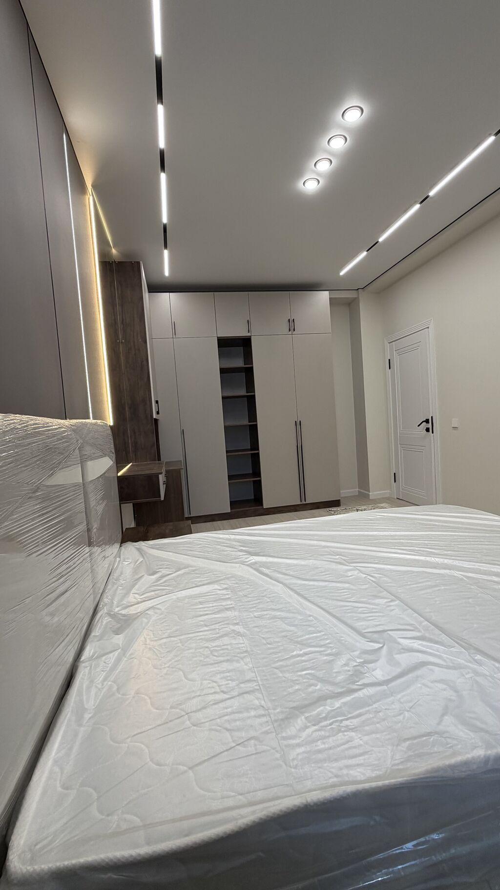 2 комнаты, 77 м², Элитка, 10 этаж, Дизайнерский ремонт: фото 8