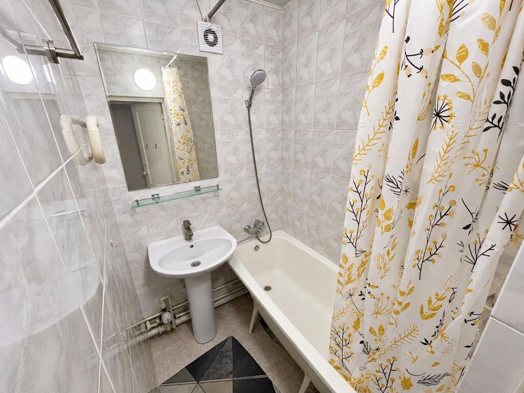 3 комнаты, 55 м², Индивидуалка, 5 этаж, Косметический ремонт: фото 8