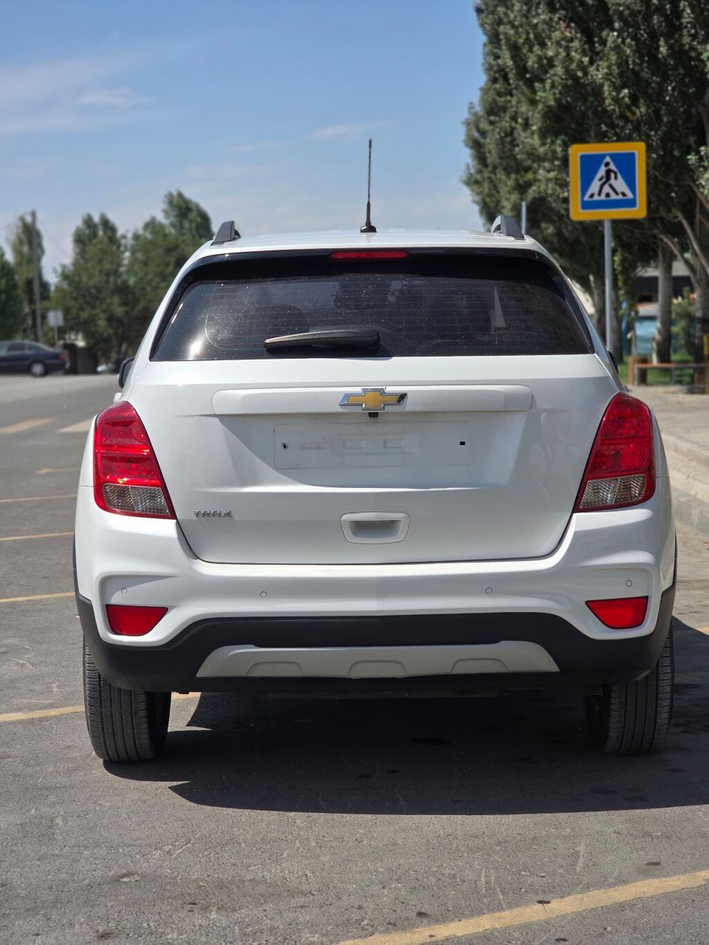 Chevrolet Trax: 2020 г., 1.4 л, Автомат, Бензин, Внедорожник: фото 5