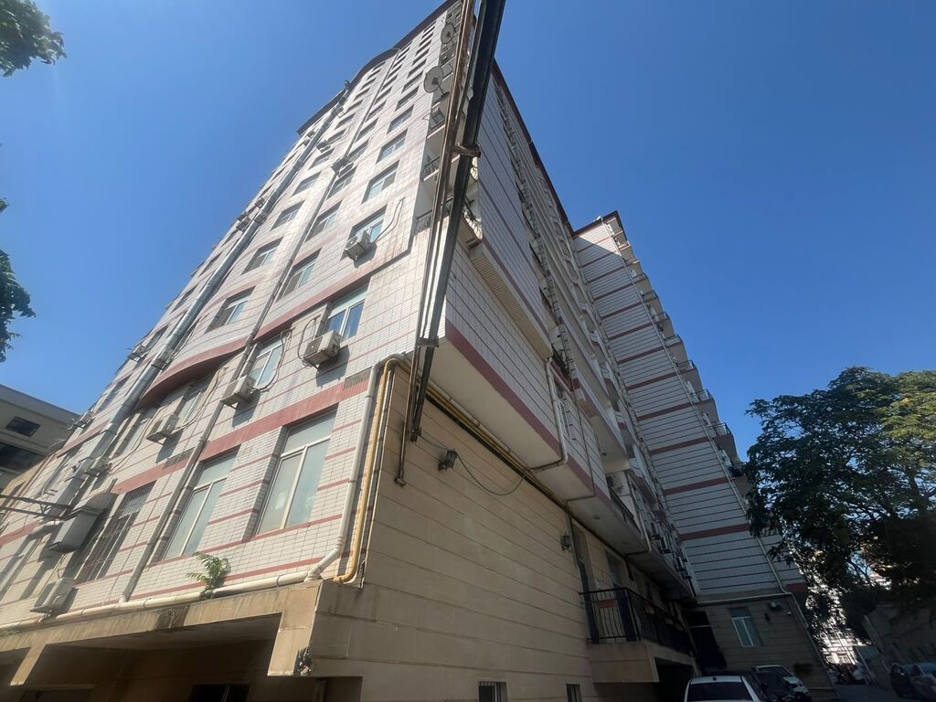 3 otaqlı, Yeni tikili, 127 kv. m