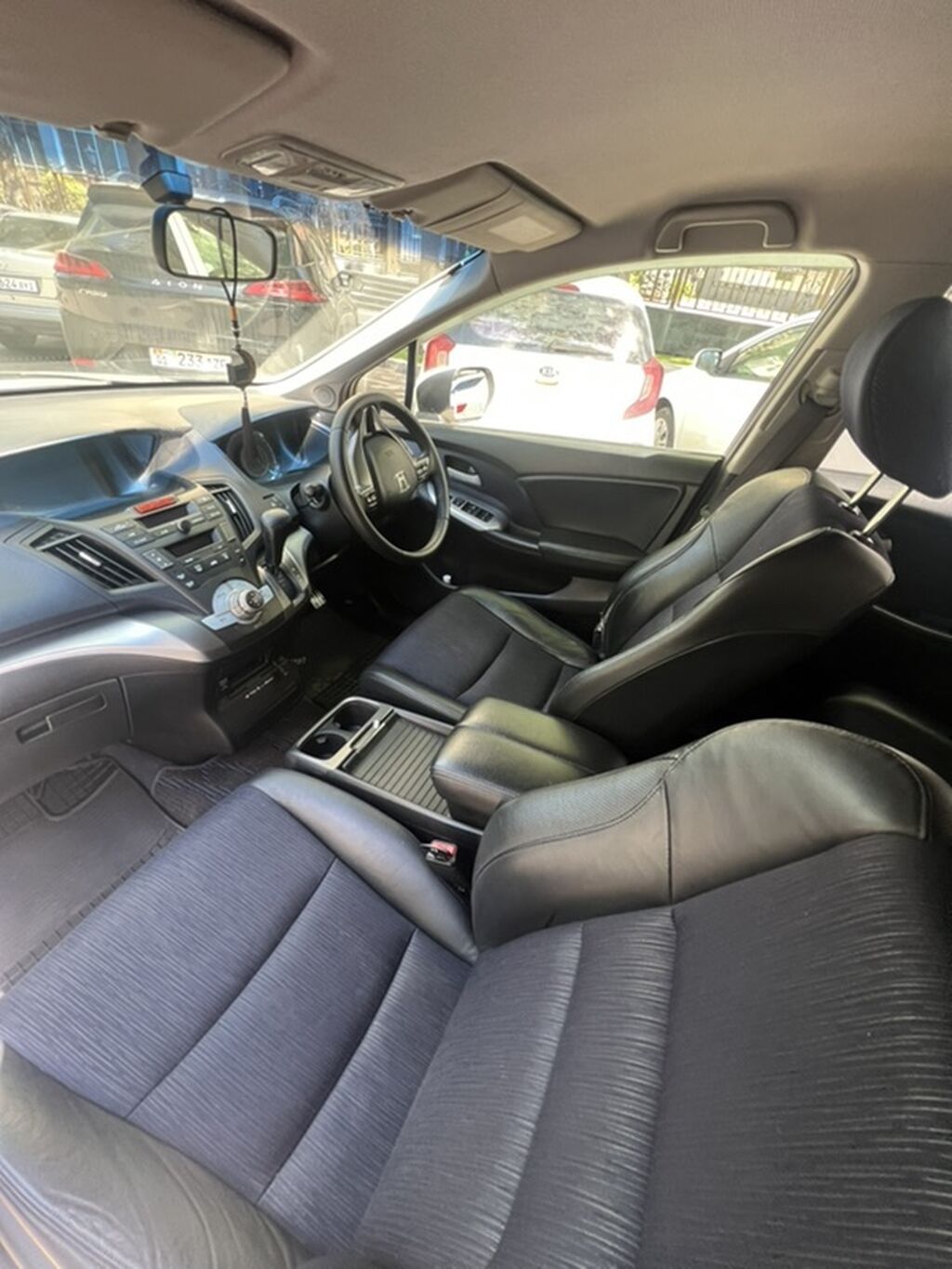 Honda Odyssey: 2008 г., 2.4 л, Автомат, Бензин, Минивэн: фото 5