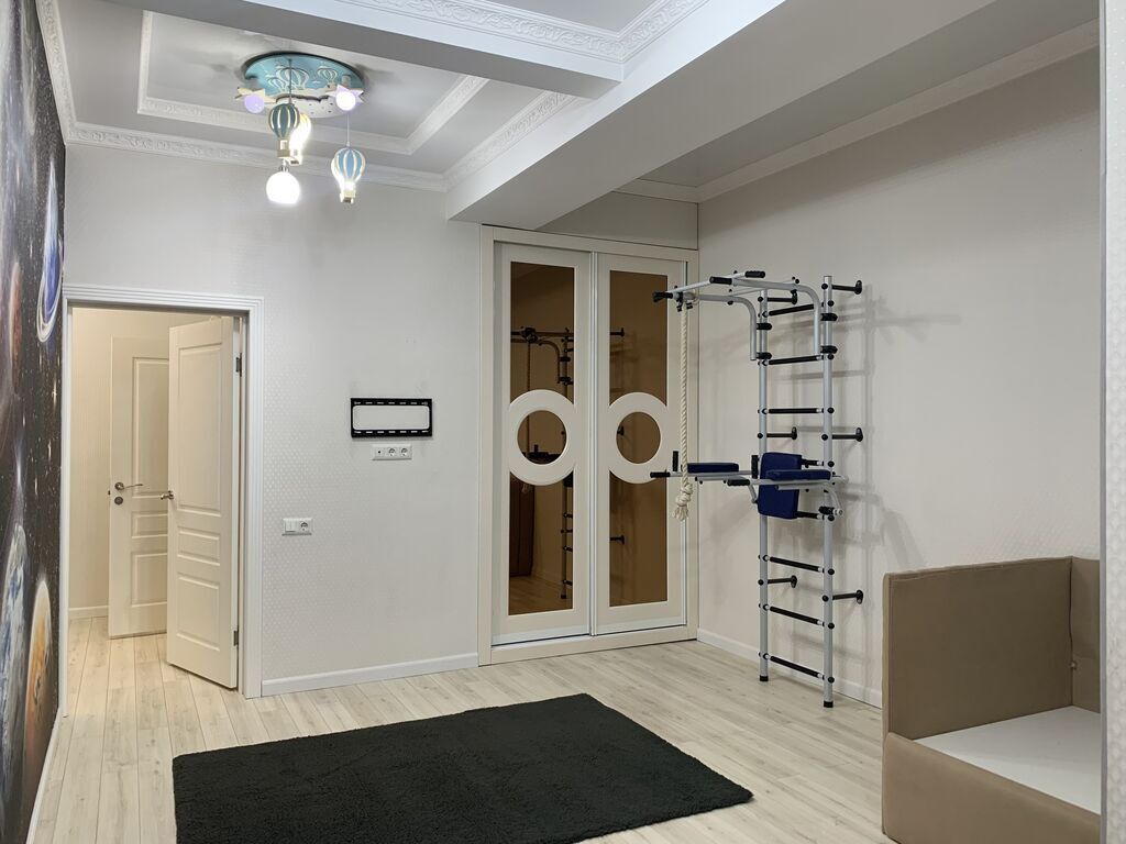 3 комнаты, 110 м², Элитка, 5 этаж, Евроремонт — фото 3