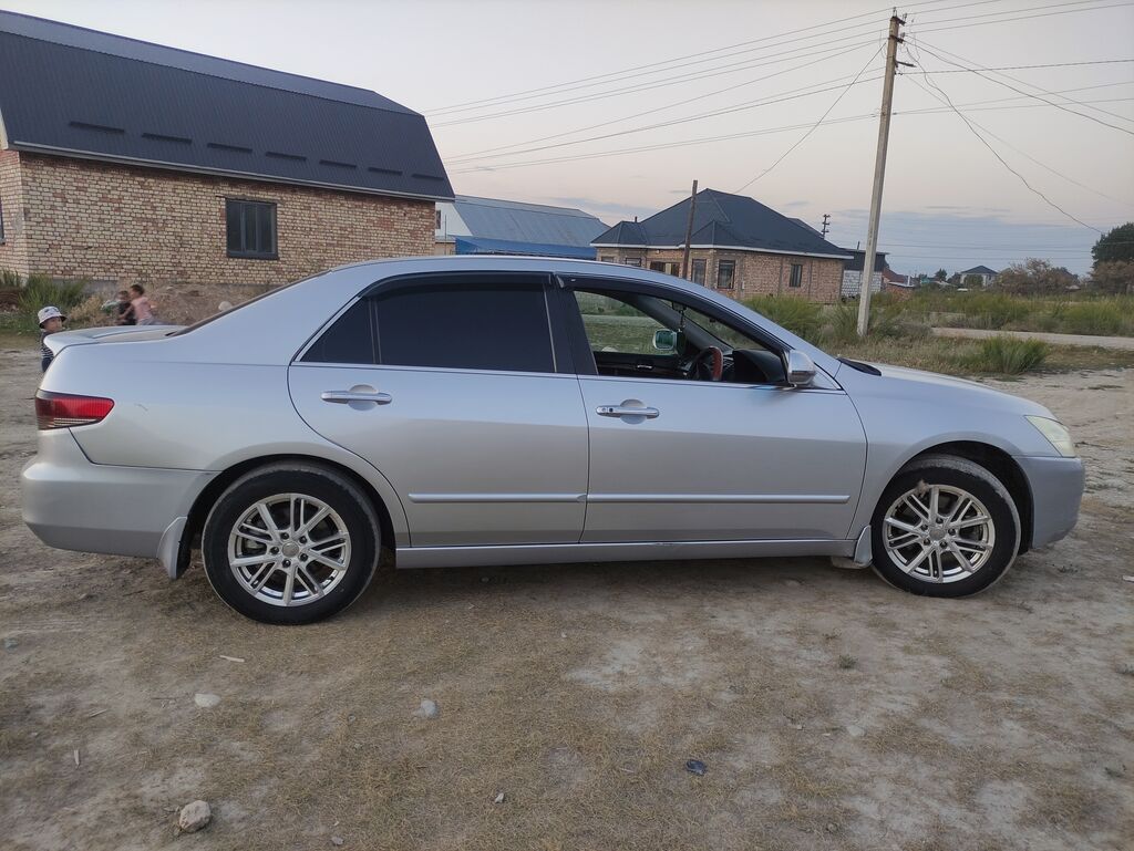 Honda Inspire: 2003 г., 3 л, Автомат, Газ, Седан: фото 4