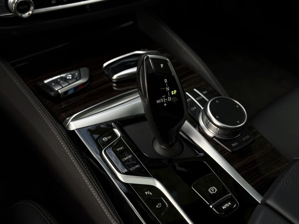 BMW 5 series: 2021 г., 2 л, Автомат, Бензин, Седан: фото 8