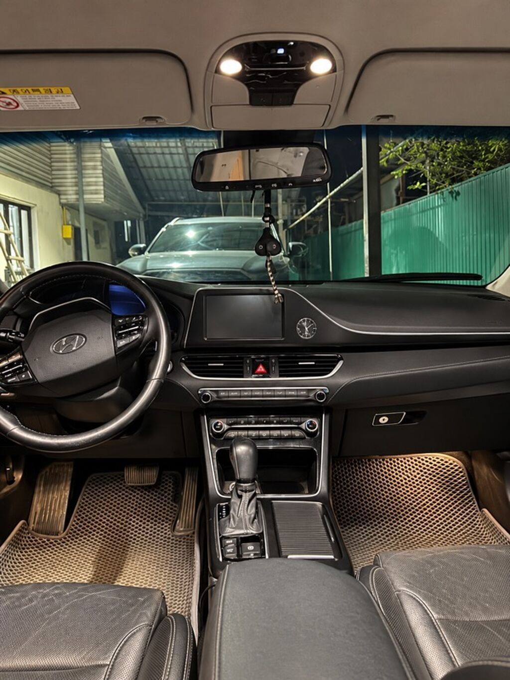 Hyundai Grandeur: 2018 г., 3 л, Автомат, Газ, Седан: фото 2