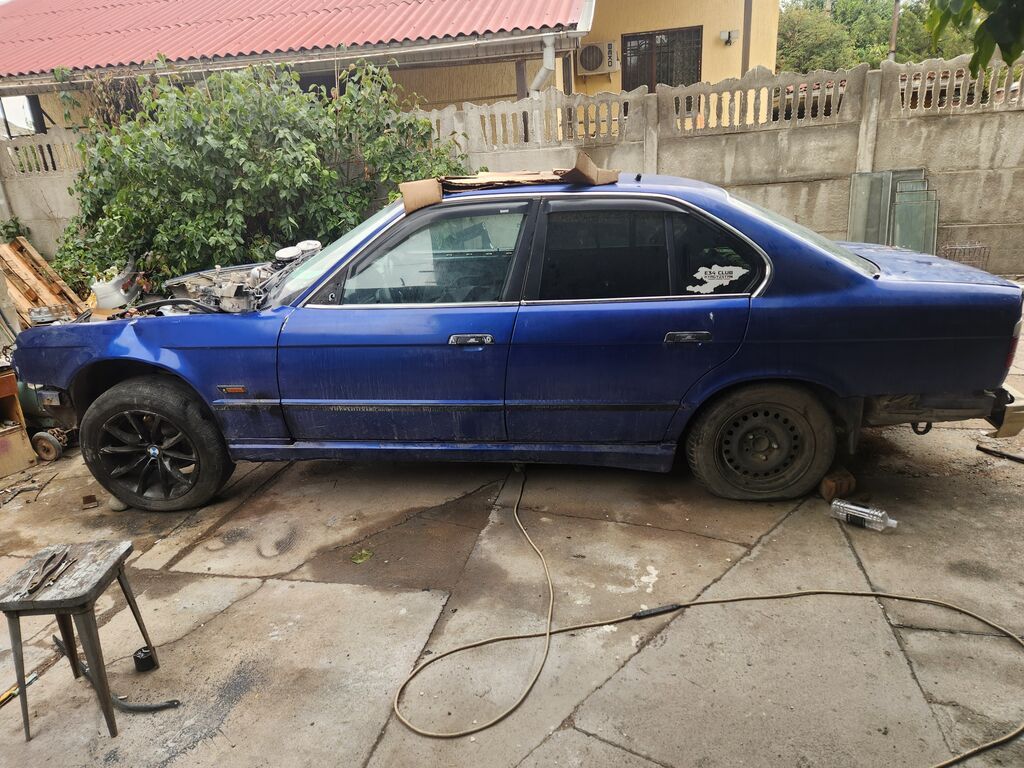 BMW 5 series: 1993 г., Седан: фото 4