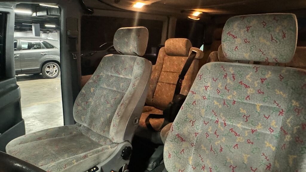 Mercedes-Benz Vito: 2003 г., 2.4 л, Автомат, Минивэн: фото 2