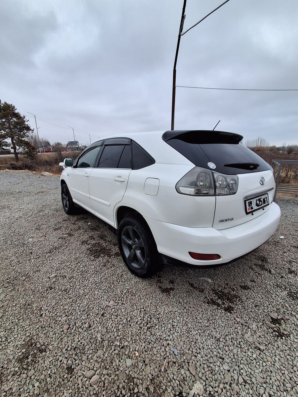 Toyota Harrier: 2004 г., 3 л, Кроссовер: фото 3