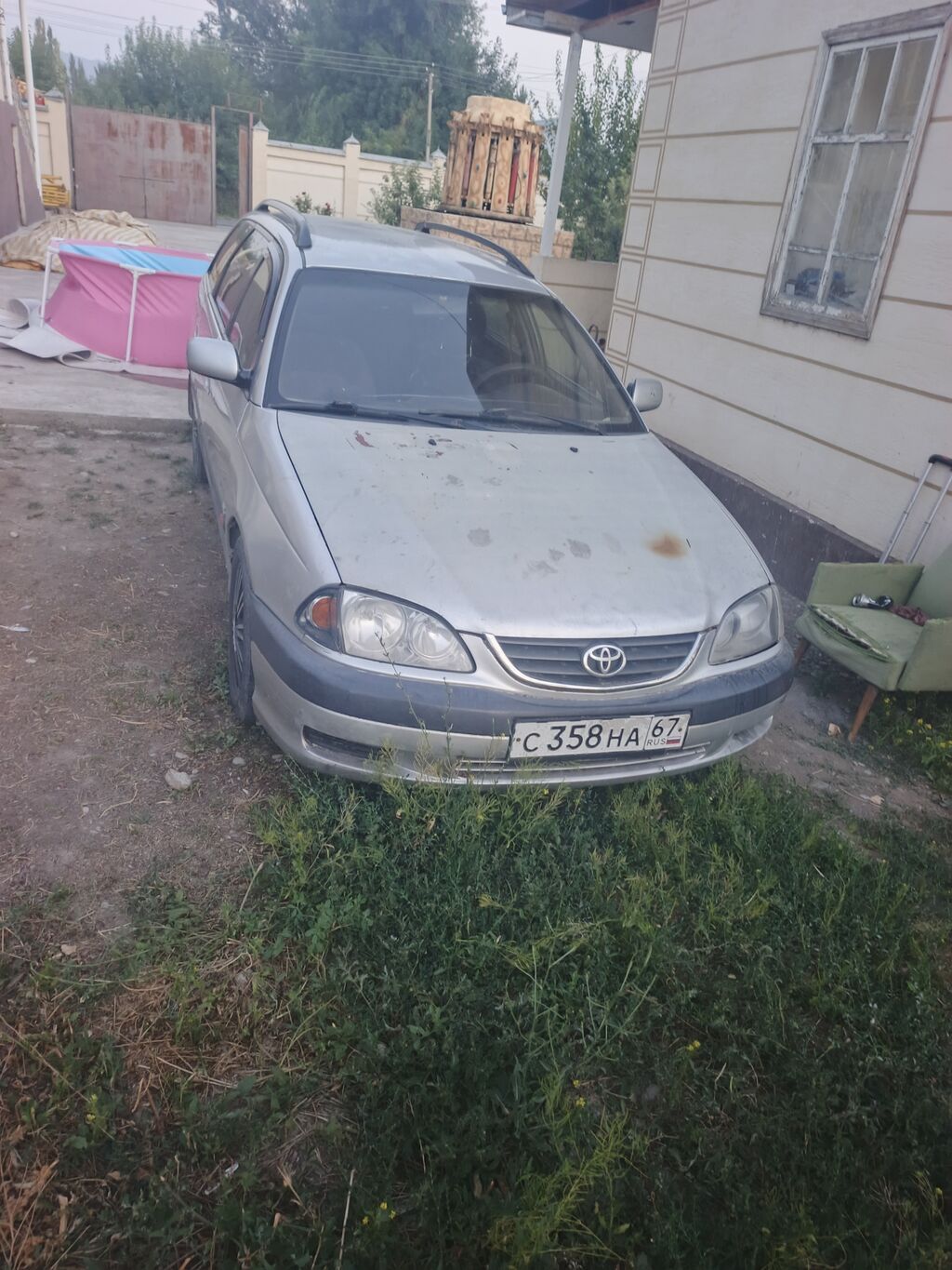 Toyota Avensis: 2000 г., 2 л, Механика, Дизель, Универсал: фото 1