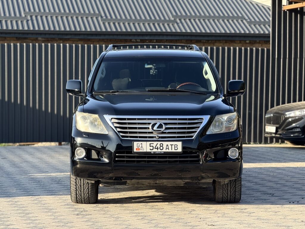 Lexus LX: 2011 г., Газ, Внедорожник: фото 3
