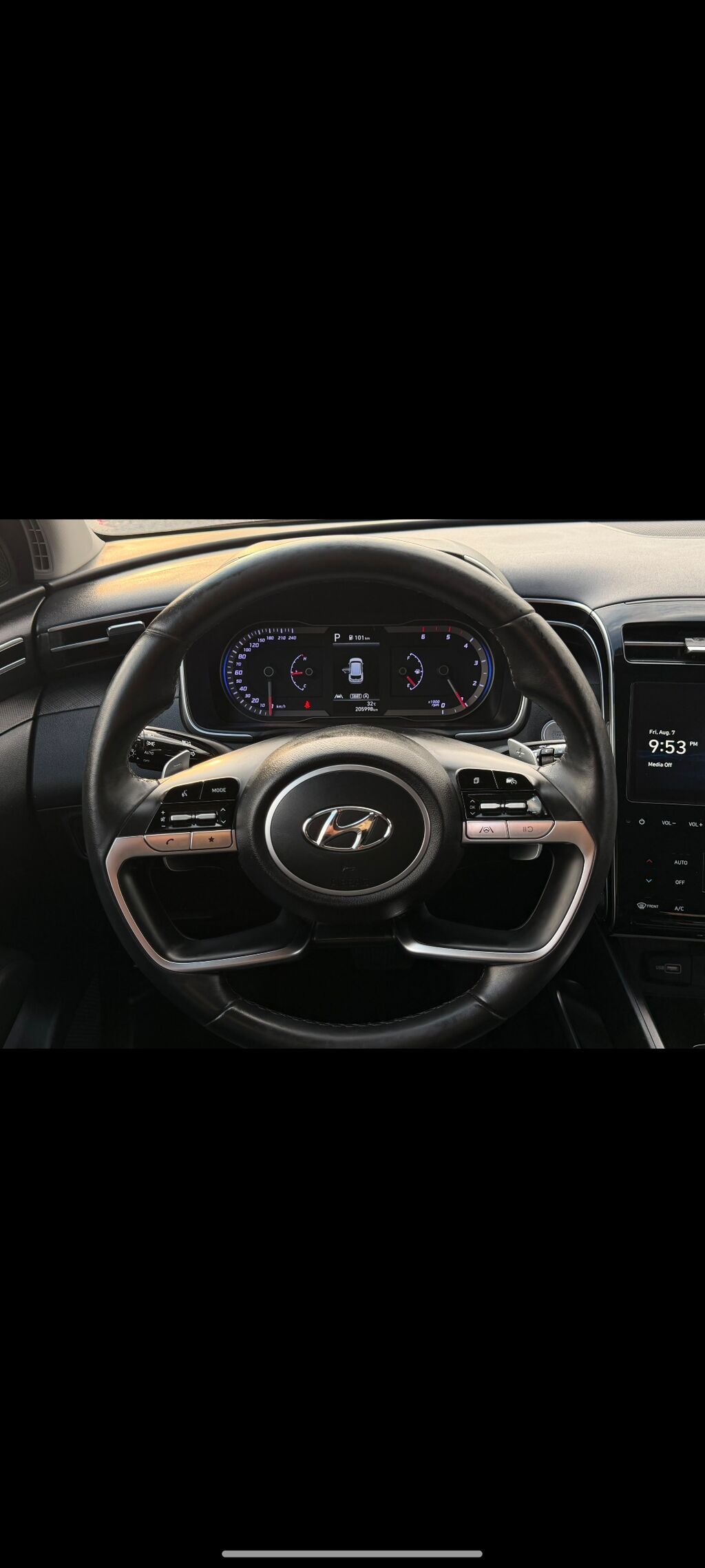 Hyundai Tucson: 2021 г., 2 л, Автомат, Дизель, Кроссовер: фото 3