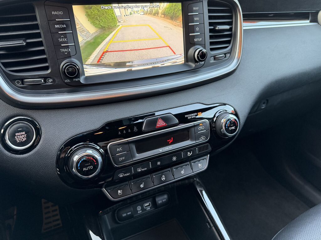 Kia Sorento: 2019 г., 2.2 л, Автомат, Дизель, Кроссовер: фото 8