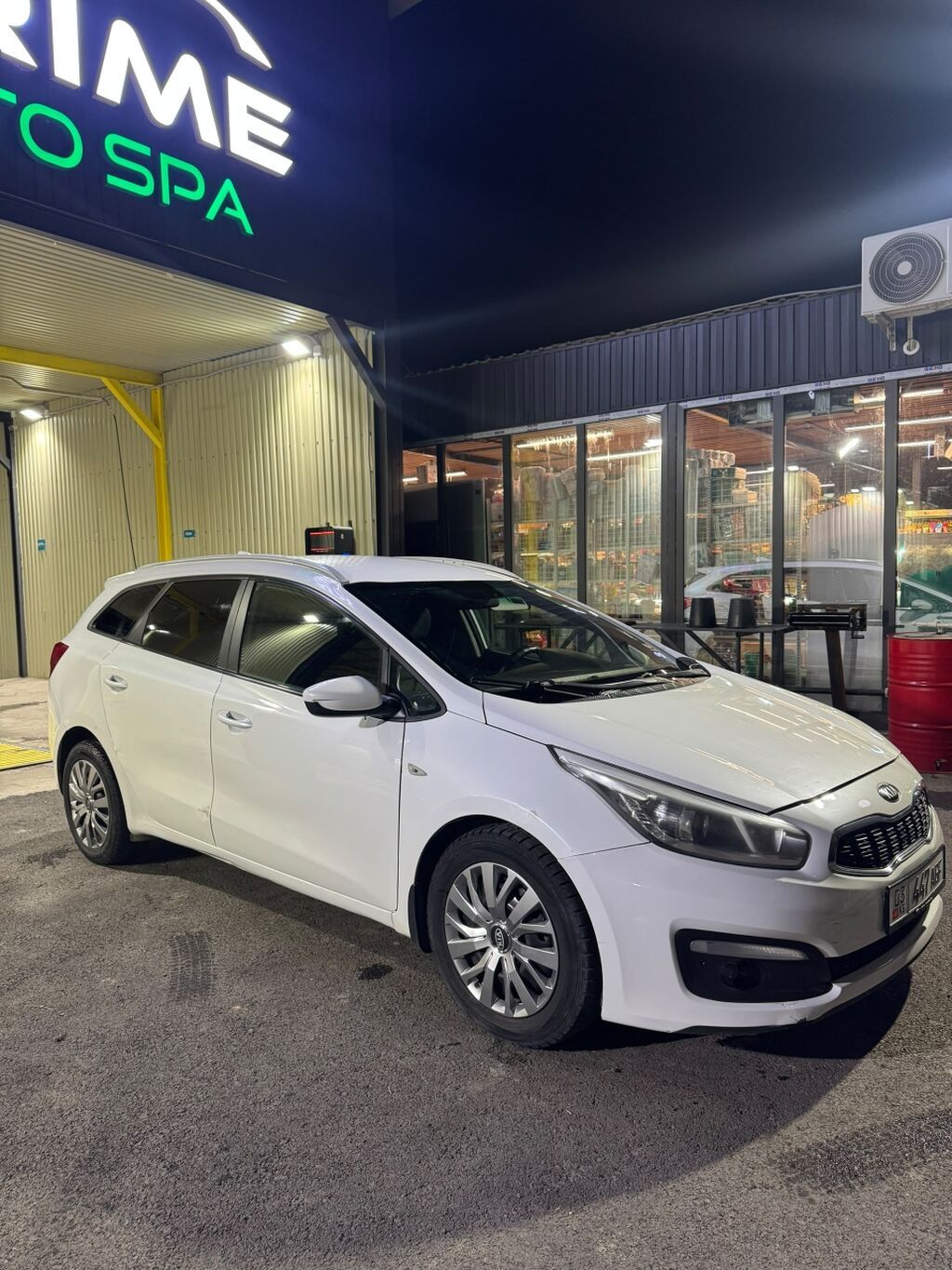 Kia Ceed: 2017 г., 1.6 л, Автомат, Бензин, Универсал — фото 5