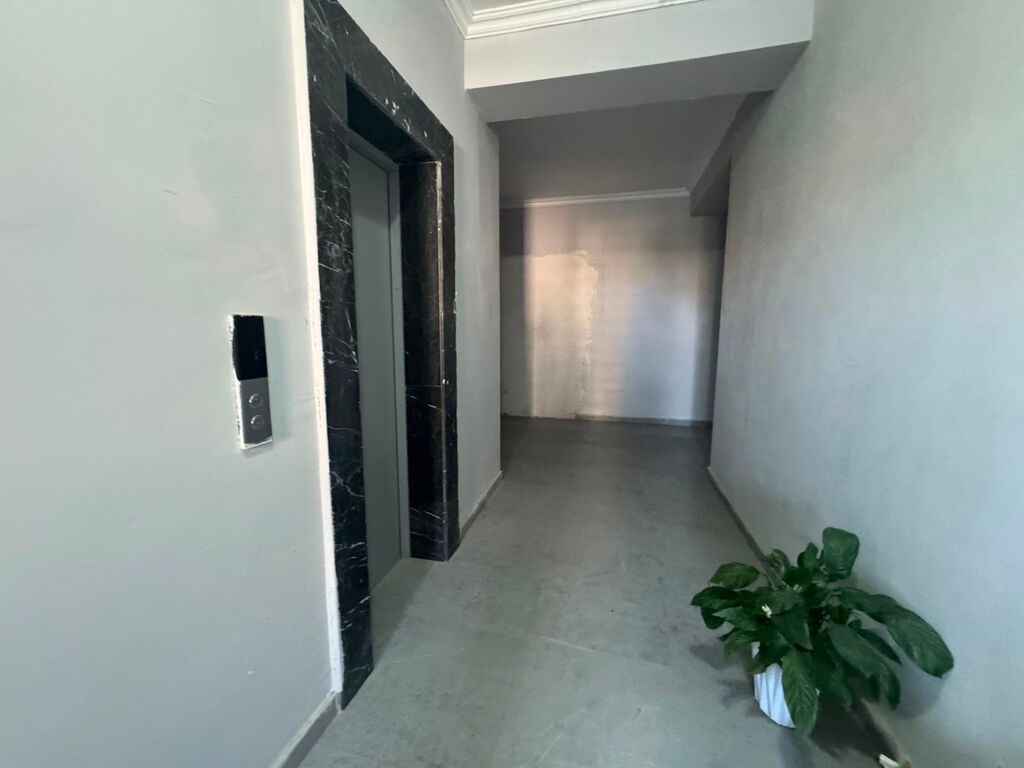 2 otaqlı, Yeni tikili, 72 kv. m
