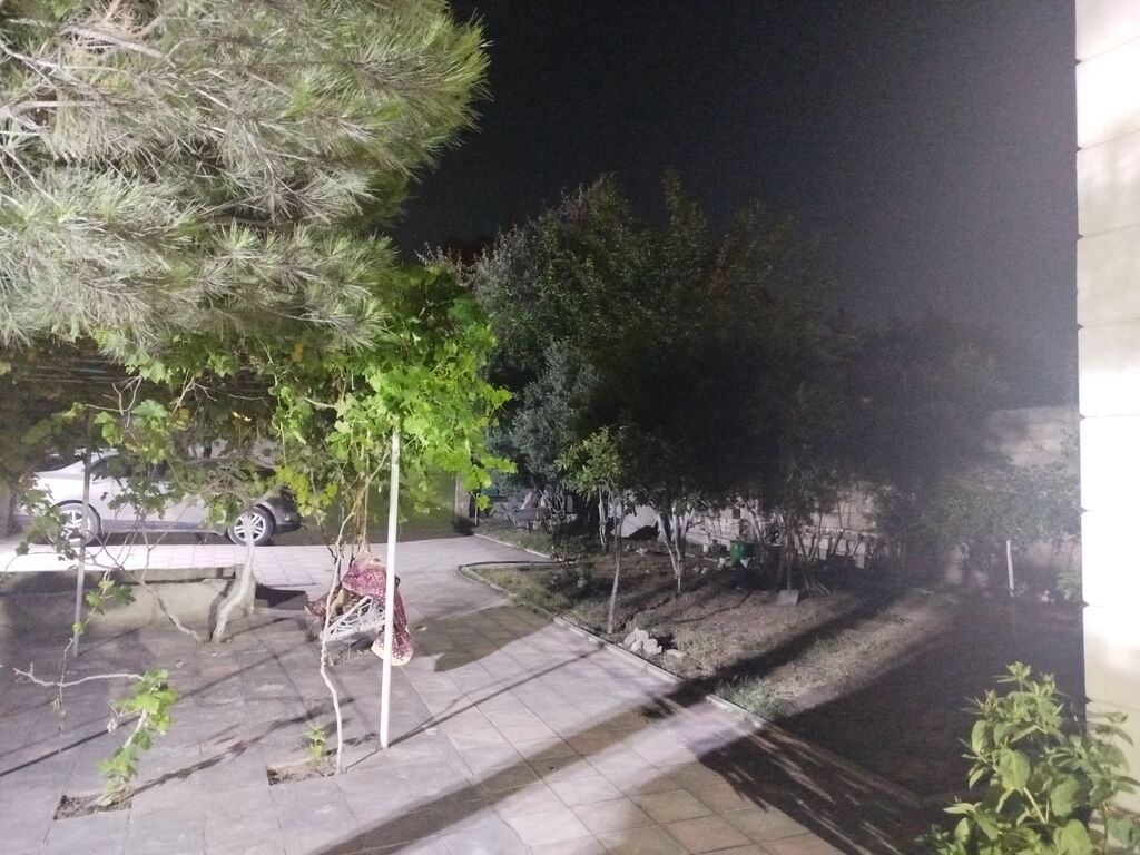 Türkan qəs., 110 kv. m, 3 otaqlı, Hovuzlu, İnternet, Qaz, İşıq