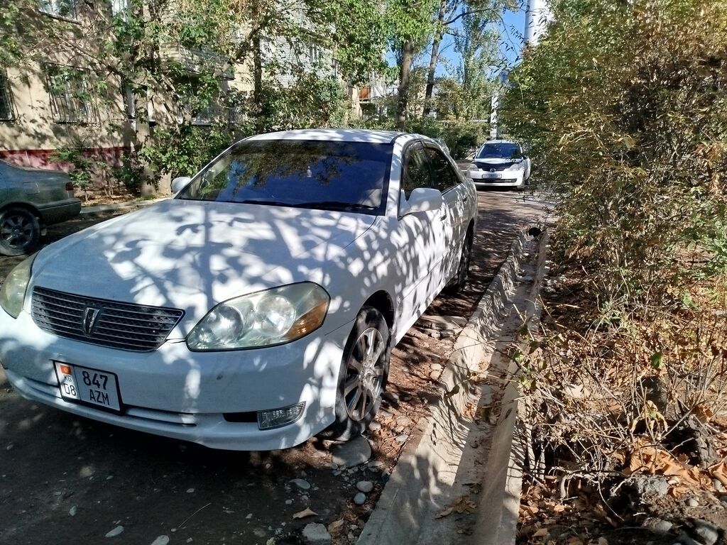 Toyota Mark II: 2004 г., Автомат, Бензин, Седан: фото 2