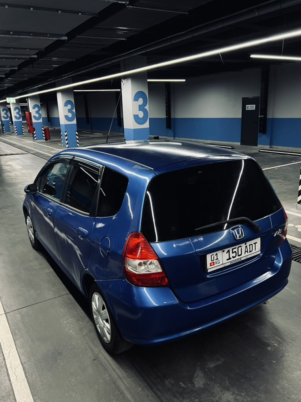 Honda Fit: 2003 г., 1.3 л, Автомат, Бензин, Хэтчбэк: фото 4