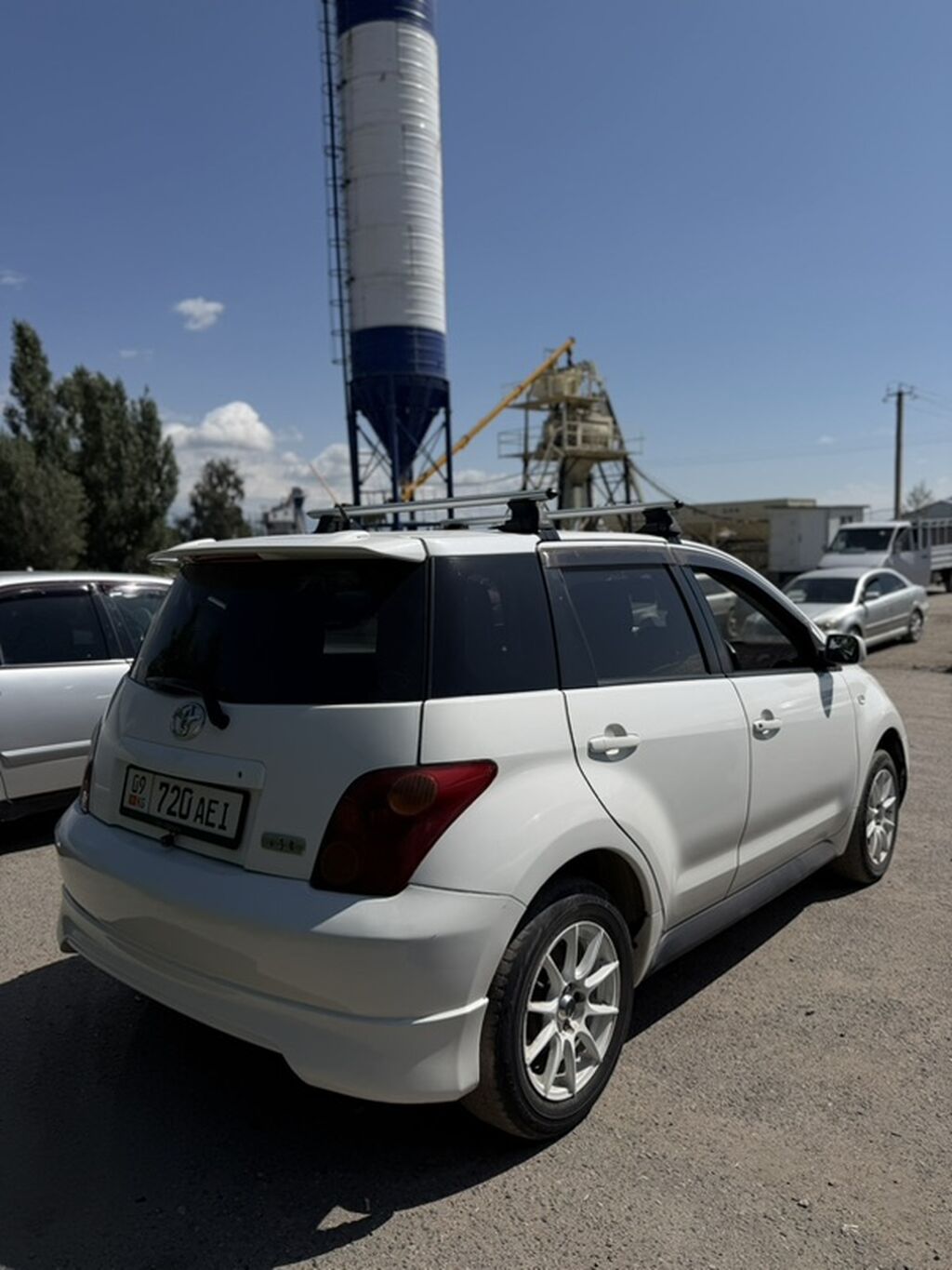 Toyota Ist: 2002 г., 1.5 л, Автомат, Бензин, Хэтчбэк: фото 4