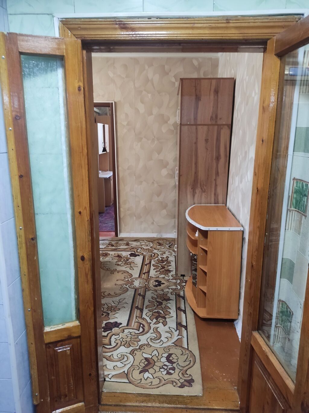 3 комнаты, Ошский рынок / базар Агентство недвижимости, Без животных, от 1 месяца, от 3 месяцев, от 6 месяцев, С мебелью полностью: фото 2