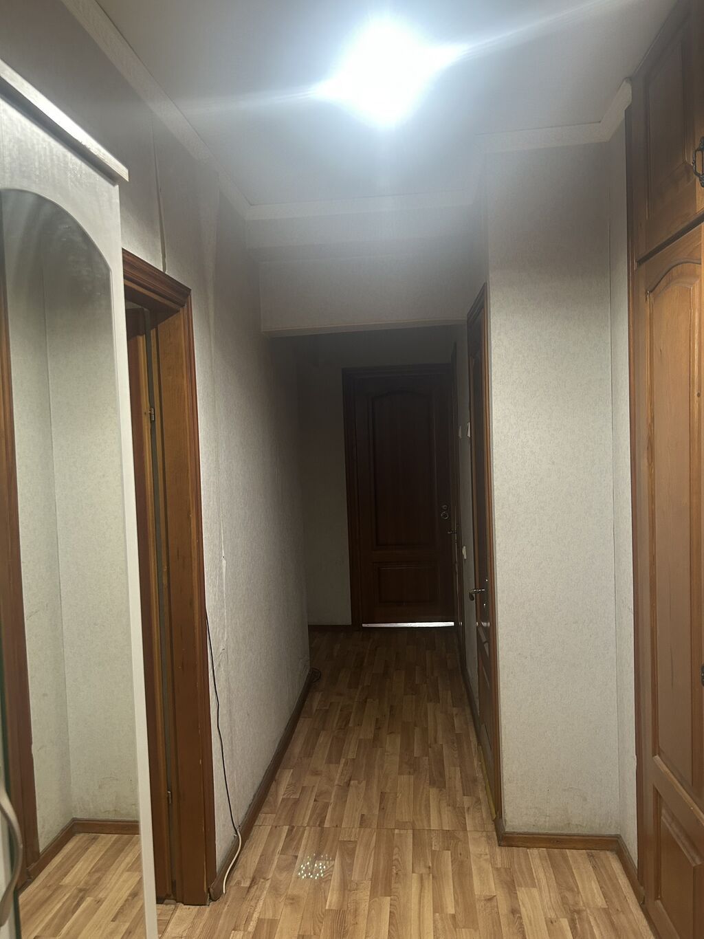 3 комнаты, 75 м², Бишкек Парк ТРЦ Индивидуалка, 2 этаж, Старый ремонт: фото 5