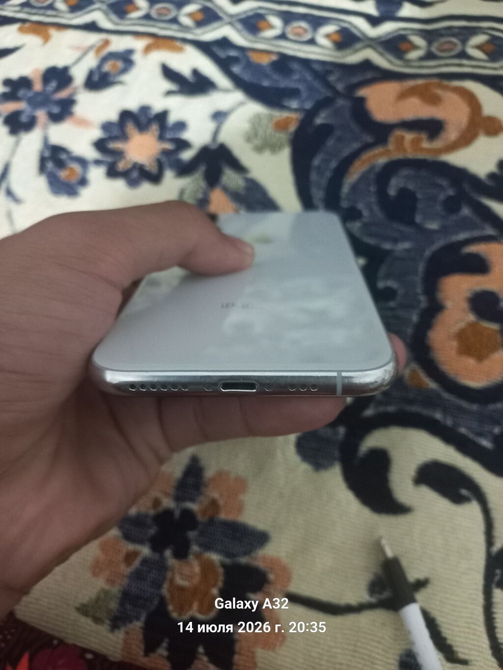 IPhone (серия XS), серебристый/белый корпус, стеклянная задняя панель: фото 4
