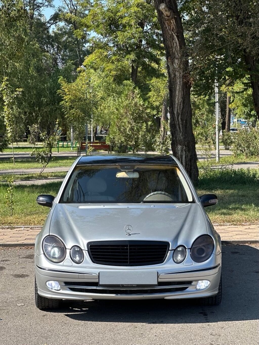 Mercedes-Benz E-Class: 2003 г., 3.2 л, Бензин, Седан: фото 3