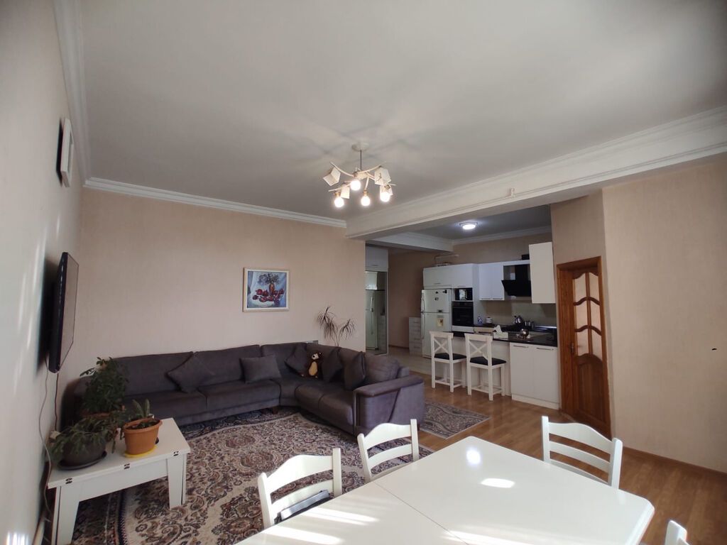 3 otaqlı, Yeni tikili, m. Qara Qarayev, 78 kv. m