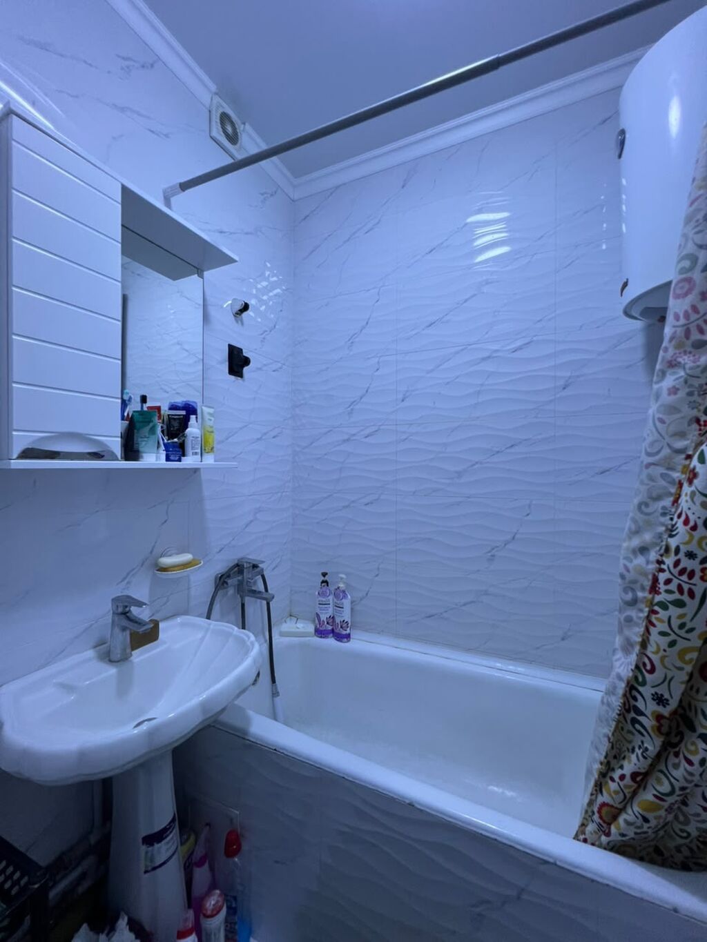 3 комнаты, 72 м², 106 серия, 9 этаж, Евроремонт: фото 3