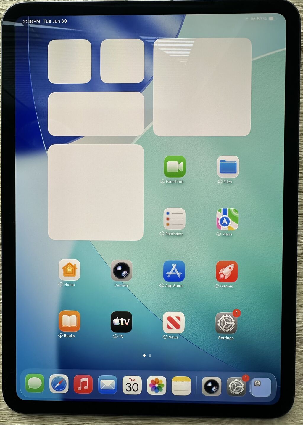 Планшет, Apple, память 256 ГБ, 11" - 12", 5G, Новый, Классический цвет - Серый — фото 1